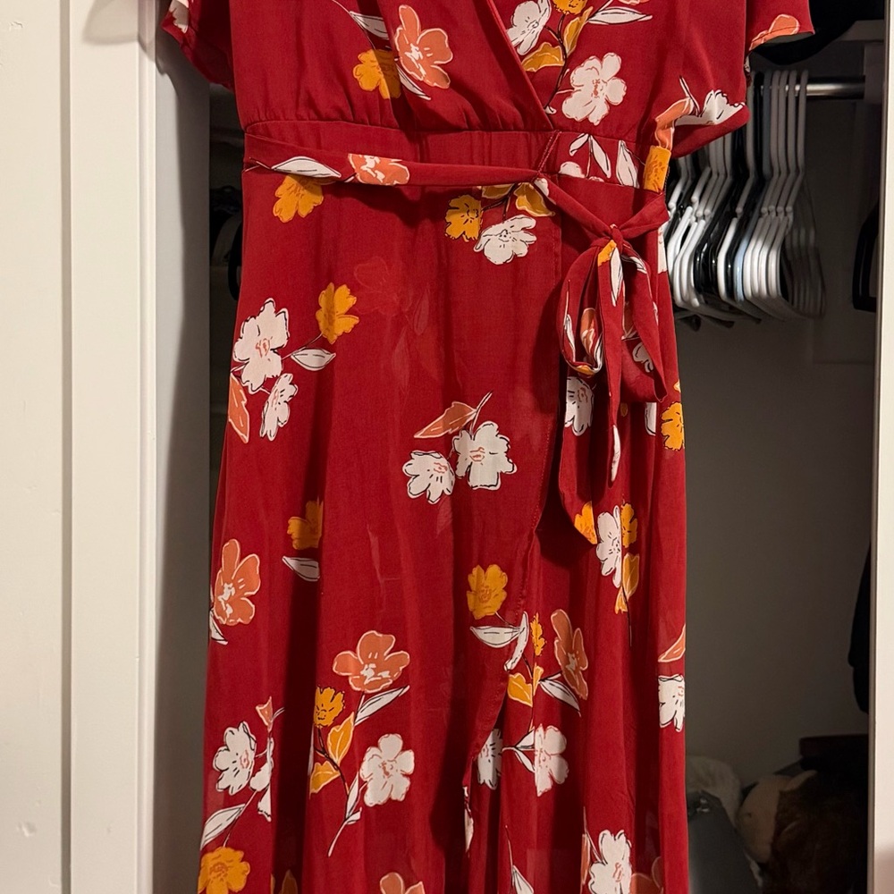 Luxology Red Floral Midi Dress